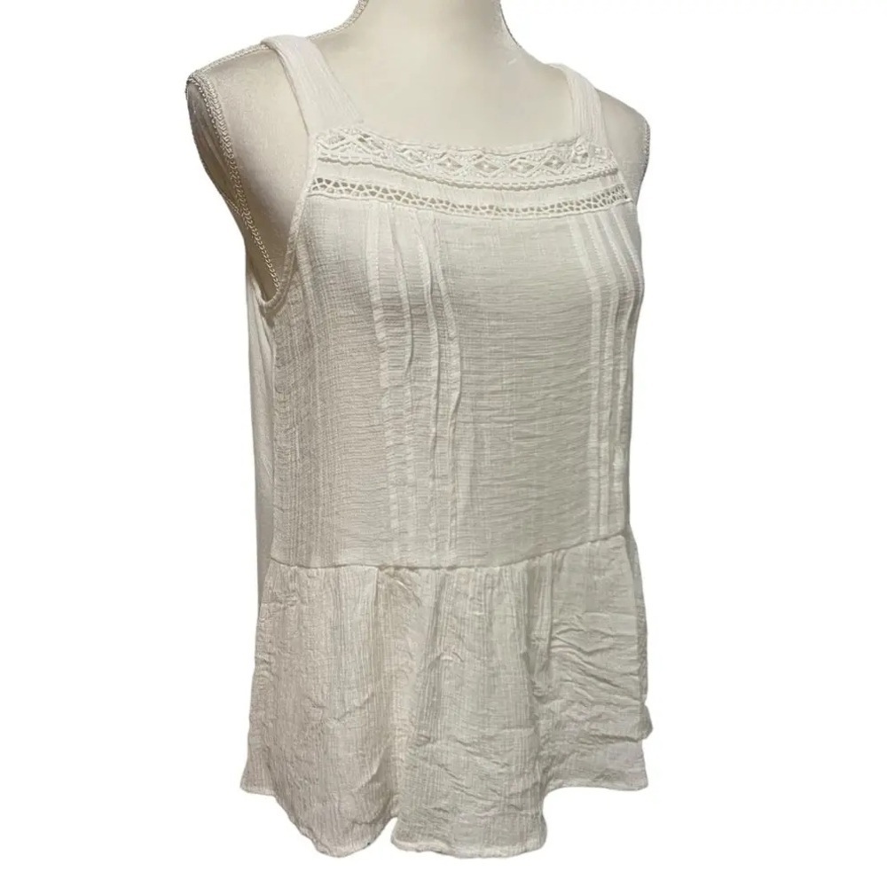 EMBER Top Sleeveless Blouse Summer, Medium Peplum Hem Crepe Lace Flowy- EUC